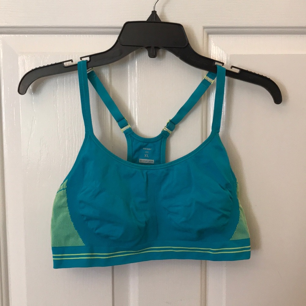 Old navy sports bra